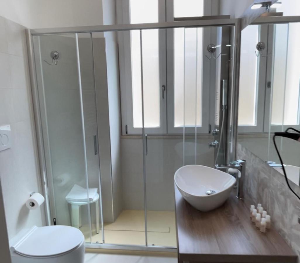 Xoxo Cagliari Apartment ภายนอก รูปภาพ